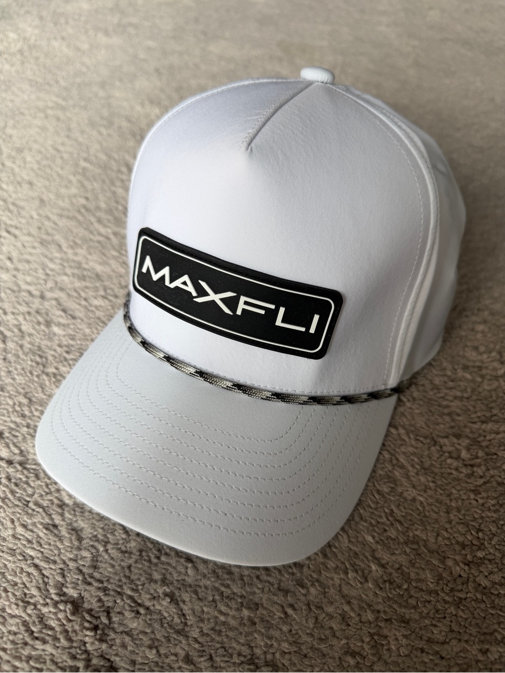 NWOT Maxfli Golf Hat